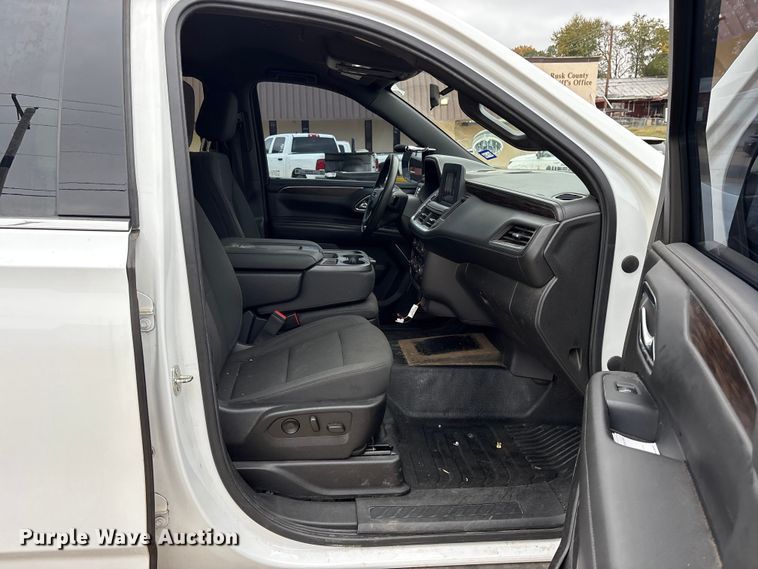 image for item ET7458 2021 Chevrolet Tahoe SUV