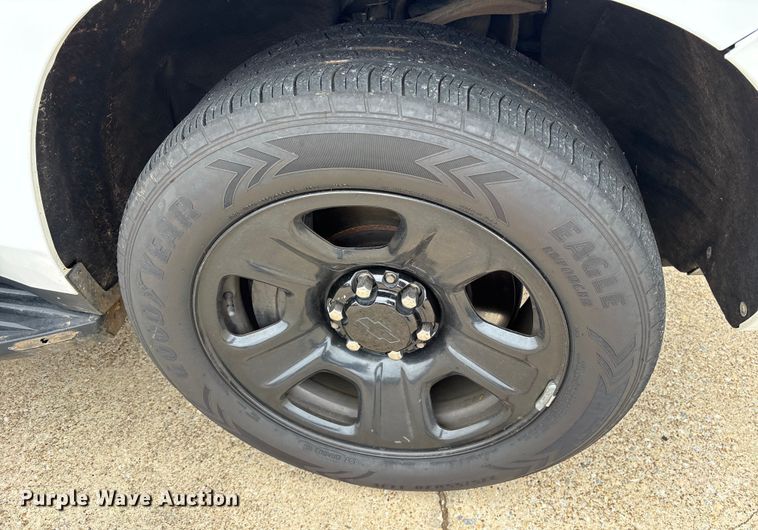 image for item ET7458 2021 Chevrolet Tahoe SUV