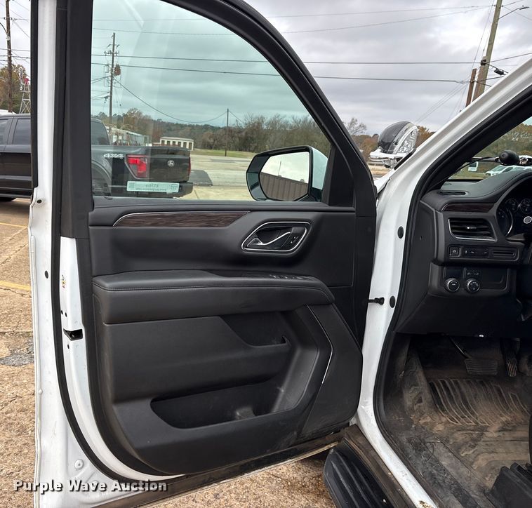 image for item ET7459 2021 Chevrolet Tahoe SUV