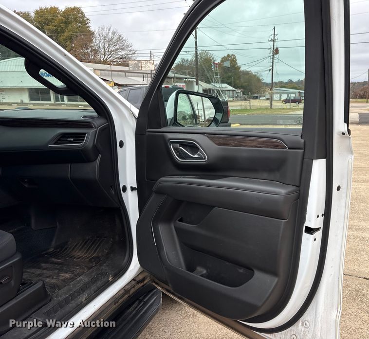 image for item ET7459 2021 Chevrolet Tahoe SUV