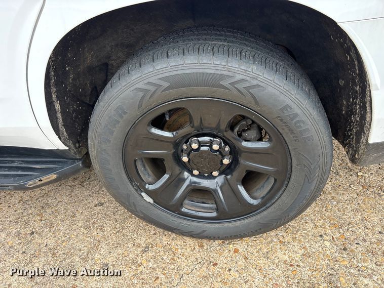 image for item ET7459 2021 Chevrolet Tahoe SUV