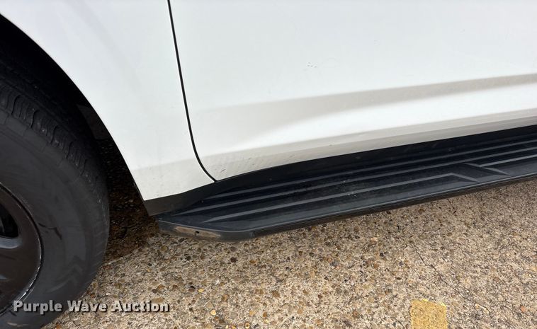 image for item ET7460 2021 Chevrolet Tahoe SUV