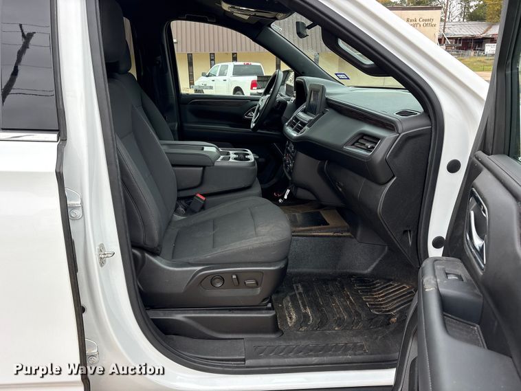 image for item ET7460 2021 Chevrolet Tahoe SUV