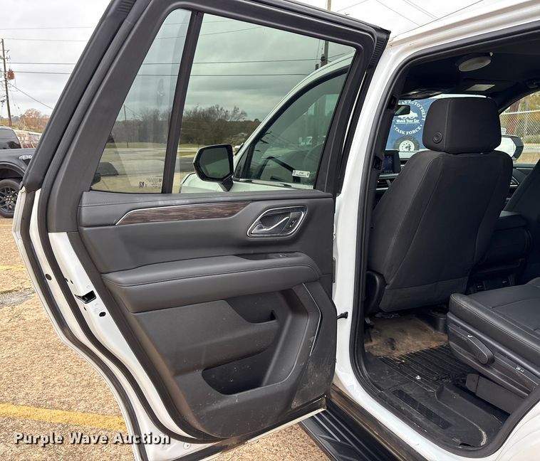 image for item ET7460 2021 Chevrolet Tahoe SUV