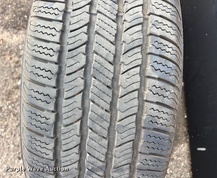 image for item EU0145 (4) tires and wheels