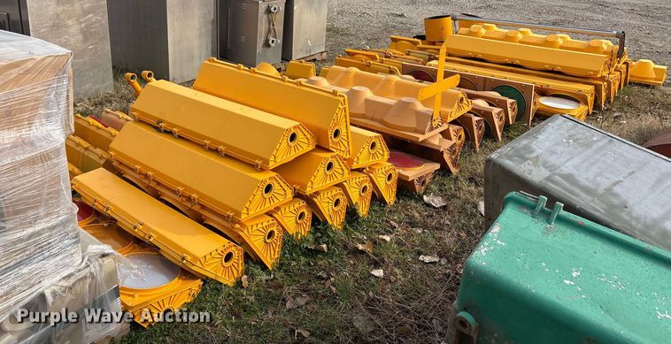 image for item EU0146 Traffic light equipment