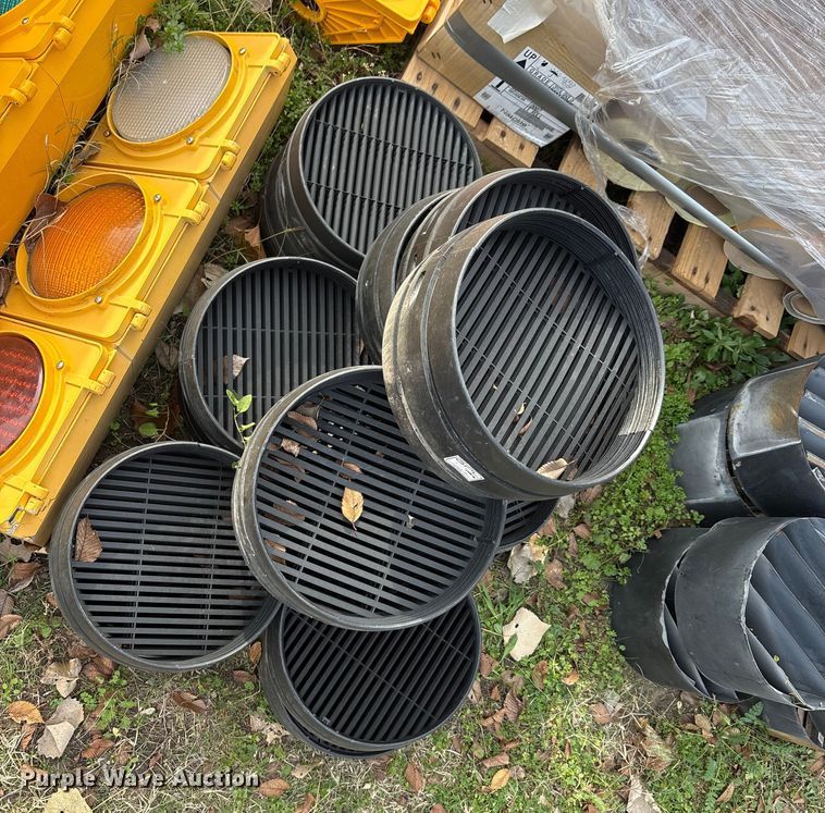 image for item EU0146 Traffic light equipment