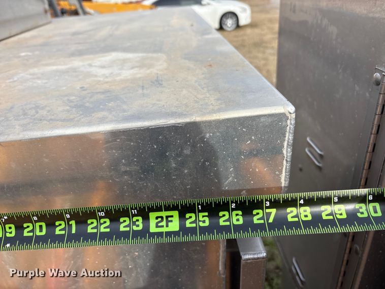 image for item EU0146 Traffic light equipment