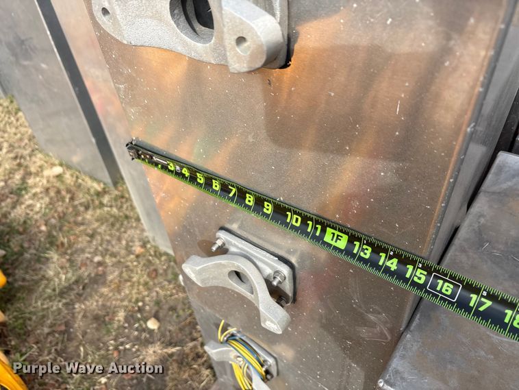 image for item EU0146 Traffic light equipment