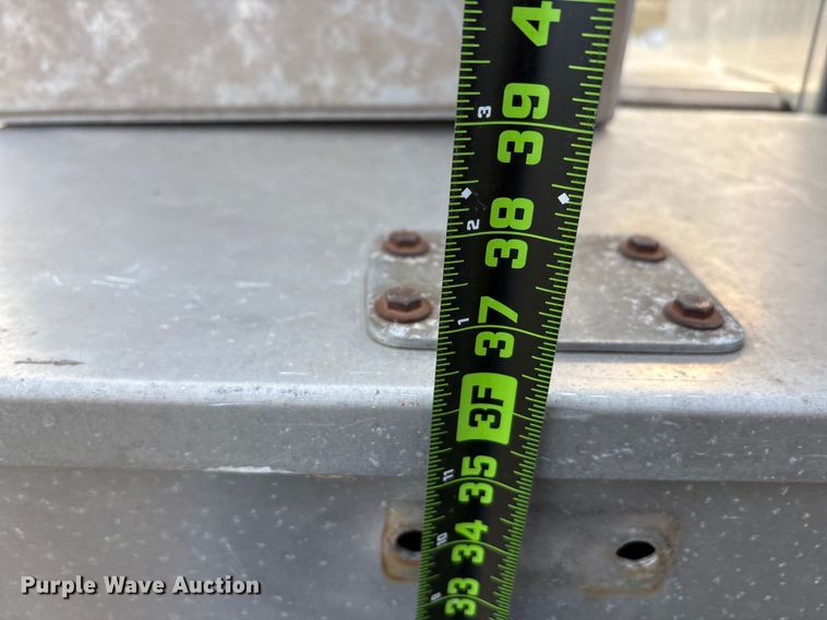 image for item EU0146 Traffic light equipment