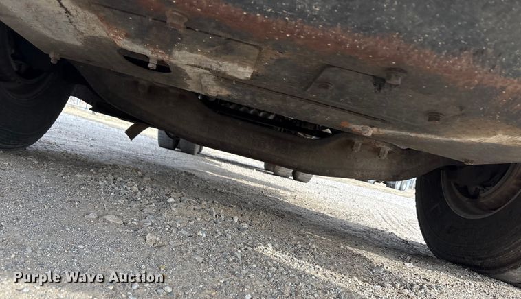 image for item EU0148 2012 Mack MRU613 refuse truck