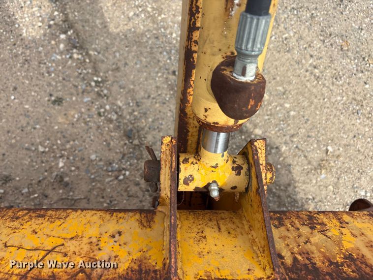 image for item EU0150 1978 John Deere JD301-A industrial tractor