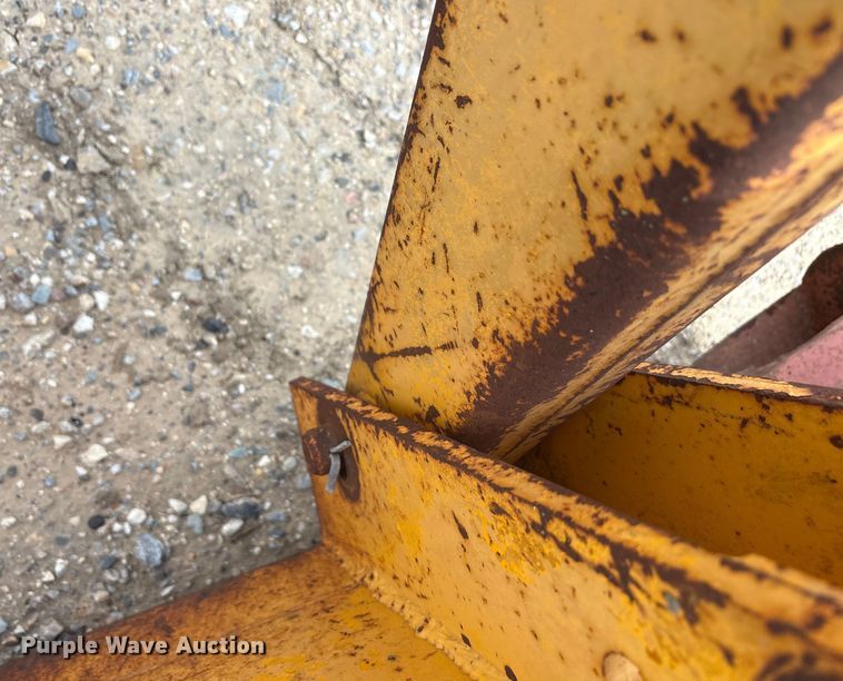 image for item EU0150 1978 John Deere JD301-A industrial tractor