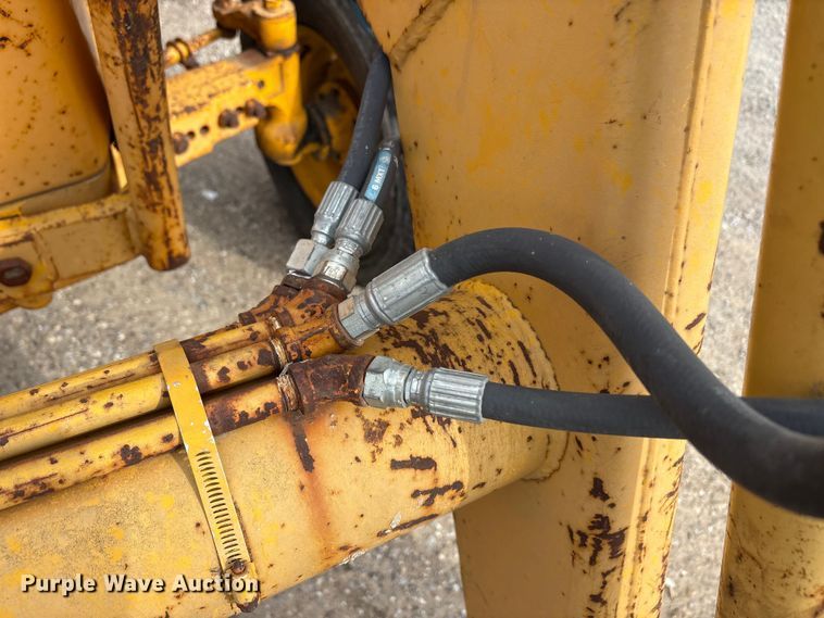 image for item EU0150 1978 John Deere JD301-A industrial tractor