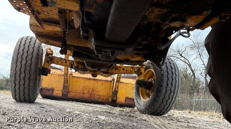 image for item EU0150 1978 John Deere JD301-A industrial tractor