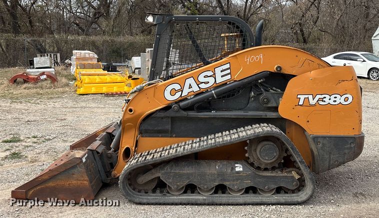 image for item EU0151 2017 Case TV380 tracked skid steer loader