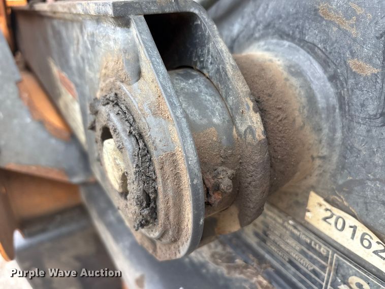 image for item EU0151 2017 Case TV380 tracked skid steer loader