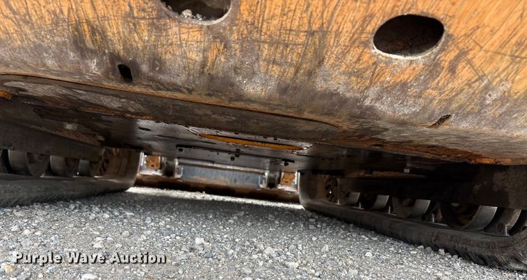 image for item EU0151 2017 Case TV380 tracked skid steer loader