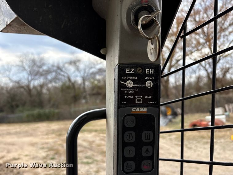 image for item EU0151 2017 Case TV380 tracked skid steer loader