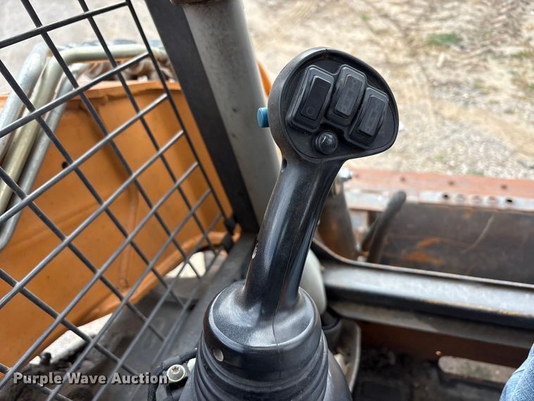 image for item EU0151 2017 Case TV380 tracked skid steer loader