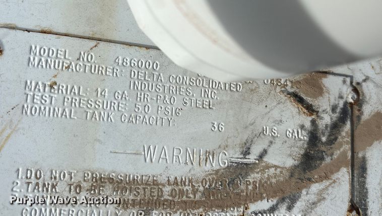 image for item EU0153 (3) fuel tanks