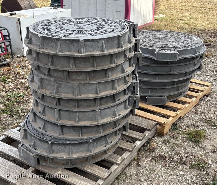 image for item EU0154 (16) Blue Green Municipal Sewper Cover man hole covers