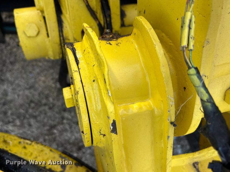 image for item EU0156 2013 Autocar ACX Xpeditor refuse truck