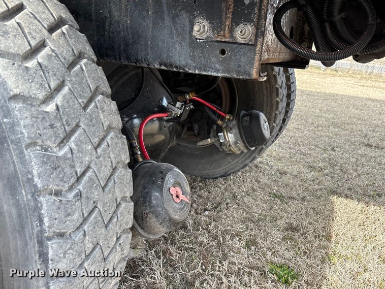 image for item EU0156 2013 Autocar ACX Xpeditor refuse truck