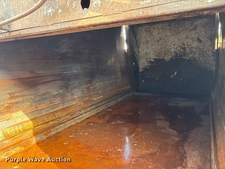 image for item EU0156 2013 Autocar ACX Xpeditor refuse truck