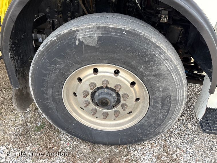 image for item EU0156 2013 Autocar ACX Xpeditor refuse truck