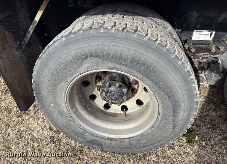 image for item EU0156 2013 Autocar ACX Xpeditor refuse truck