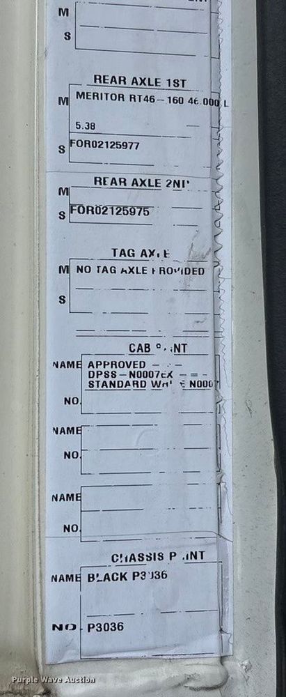 image for item EU0156 2013 Autocar ACX Xpeditor refuse truck