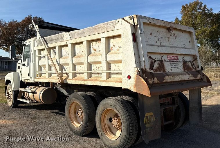 image for item EU5451 2013 Mack CHU613 dump truck