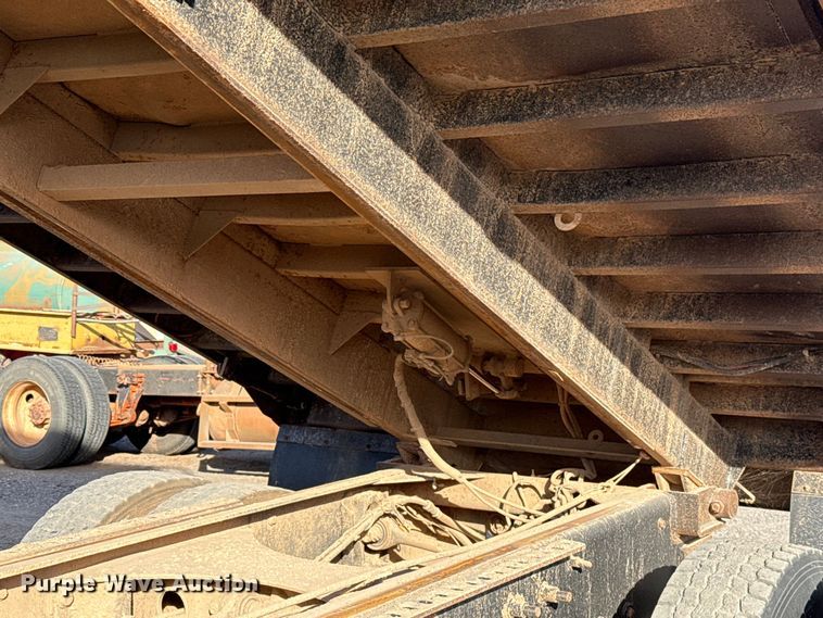 image for item EU5451 2013 Mack CHU613 dump truck