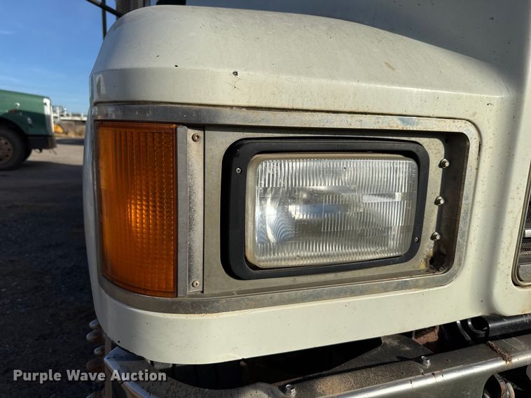 image for item EU5451 2013 Mack CHU613 dump truck