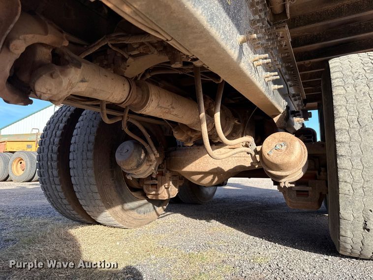 image for item EU5451 2013 Mack CHU613 dump truck