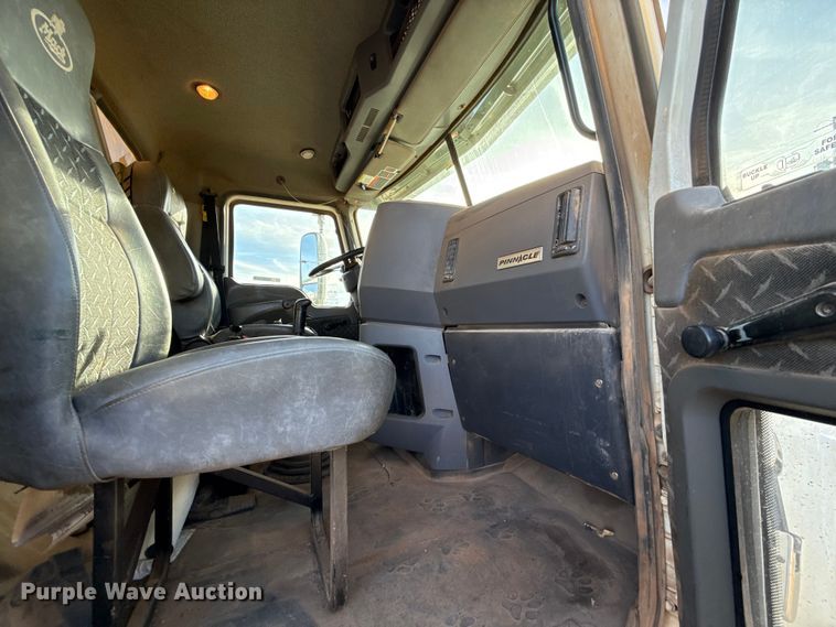 image for item EU5451 2013 Mack CHU613 dump truck