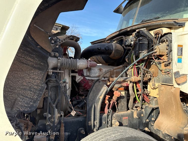 image for item EU5451 2013 Mack CHU613 dump truck