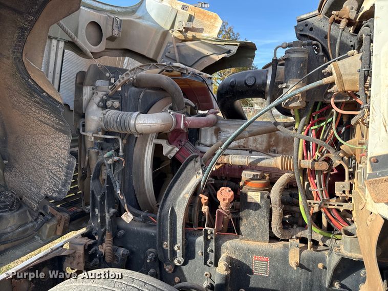 image for item EU5451 2013 Mack CHU613 dump truck