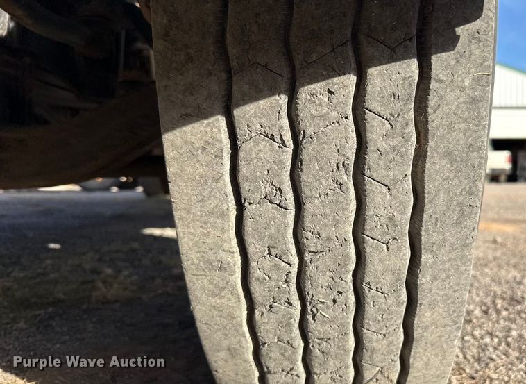 image for item EU5451 2013 Mack CHU613 dump truck