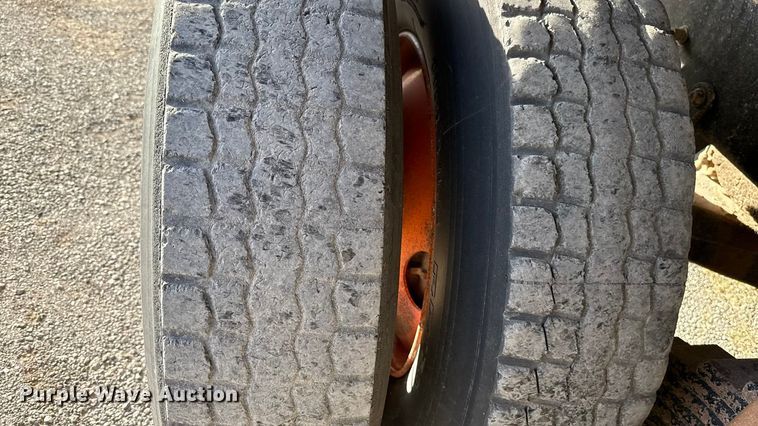 image for item EU5451 2013 Mack CHU613 dump truck