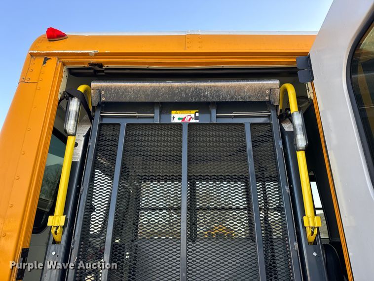 image for item EU6499 2014 Blue Bird BB CV2610S school bus