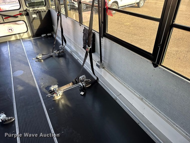 image for item EU6499 2014 Blue Bird BB CV2610S school bus