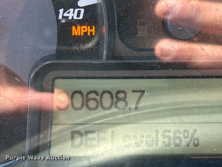 image for item EU6499 2014 Blue Bird BB CV2610S school bus