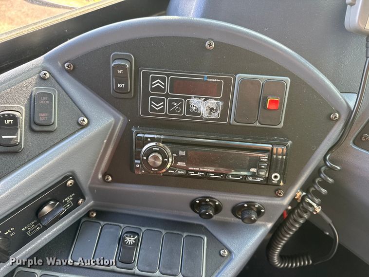 image for item EU6499 2014 Blue Bird BB CV2610S school bus