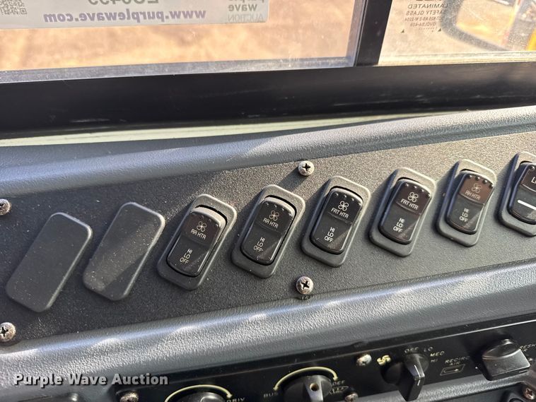 image for item EU6499 2014 Blue Bird BB CV2610S school bus