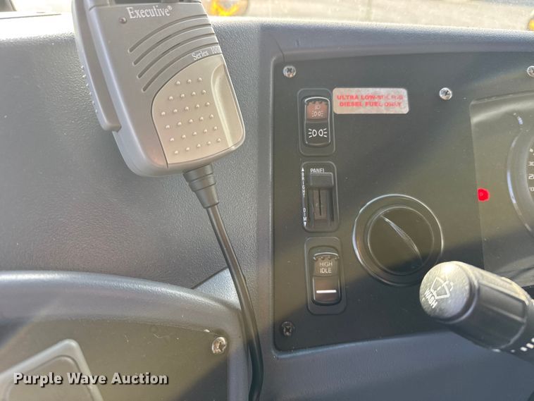 image for item EU6499 2014 Blue Bird BB CV2610S school bus