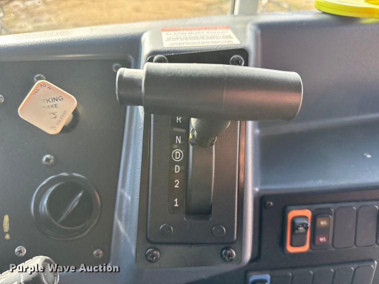 image for item EU6499 2014 Blue Bird BB CV2610S school bus