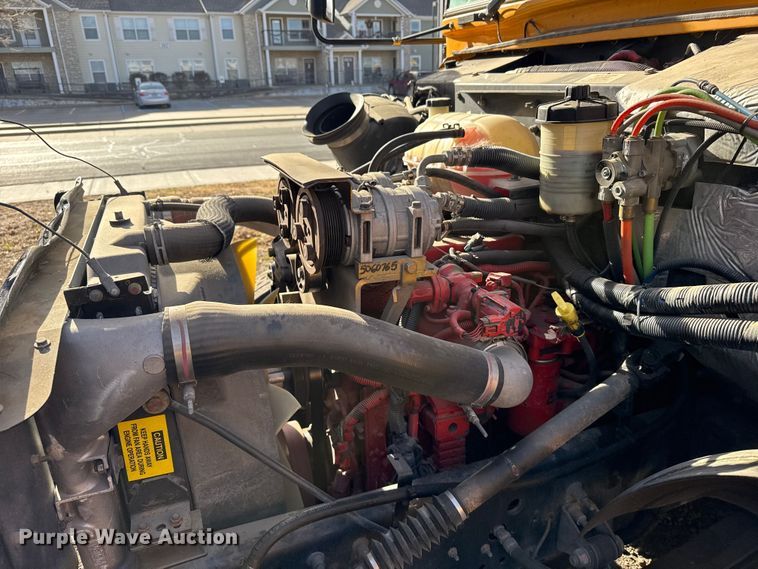 image for item EU6499 2014 Blue Bird BB CV2610S school bus