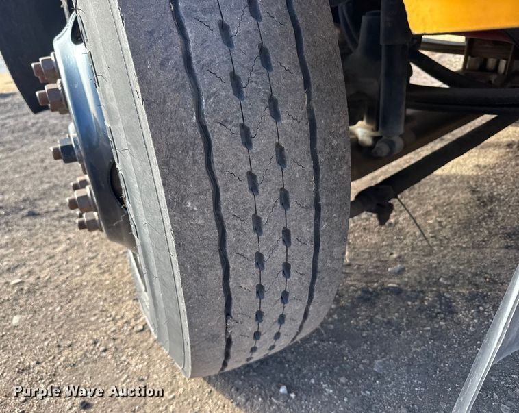 image for item EU6499 2014 Blue Bird BB CV2610S school bus